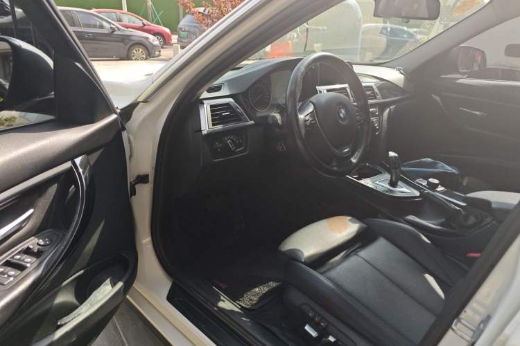 Used BMW 3 Series 2018 320Li Fashion Model Driver Seat