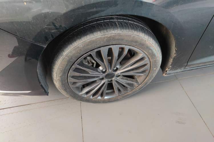 Used Dongfeng Aeolus Yixuan MAX 2021 1.5T Super-Powered Dad Edition