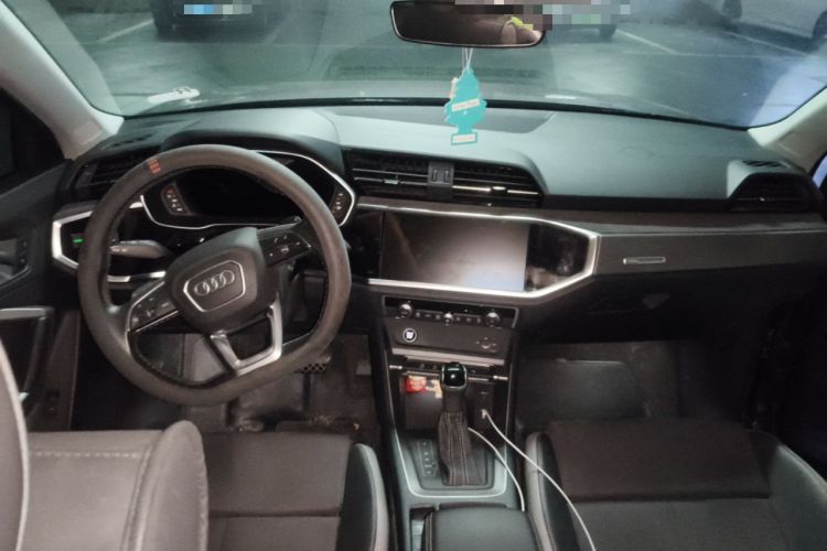 Used Audi Q3 2023 35 TFSI Fashion Dynamic Model (1.4T)
