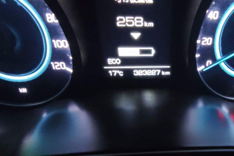 Used CHANGAN Eado New Energy 2019 EV460 Smart Edition Odometer Close Up