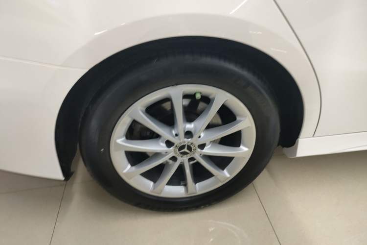 Used Mercedes-Benz A-Class 2021 A 200 L Sport Sedan Fashion Model