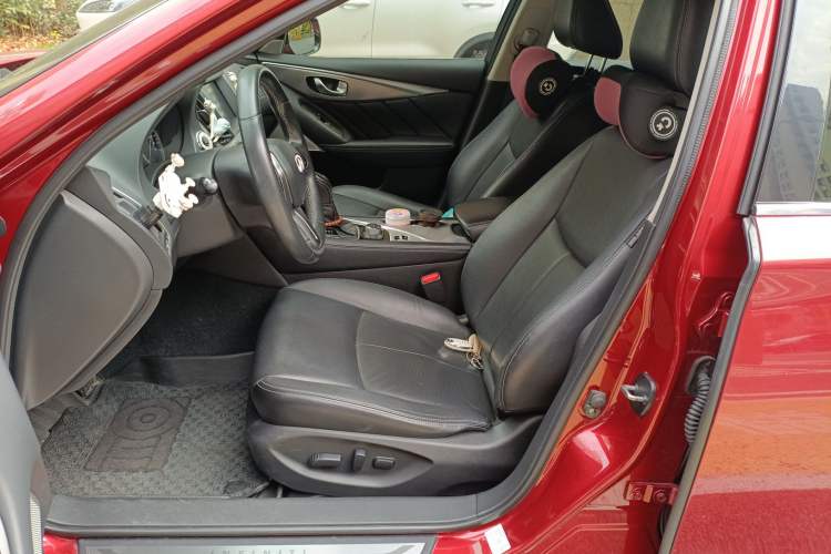 Used Infiniti Q50L 2018 2.0T Enjoyment Edition China V standard