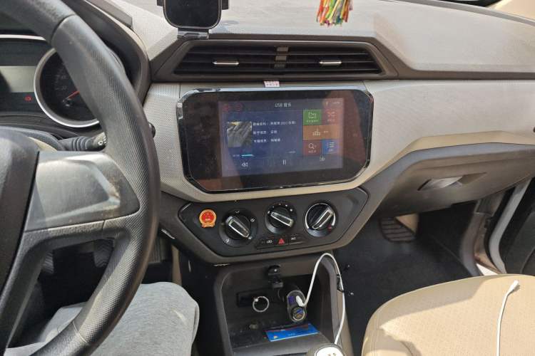 Used Wuling Hongguang 2018 1.5L S Comfort Model L2B
