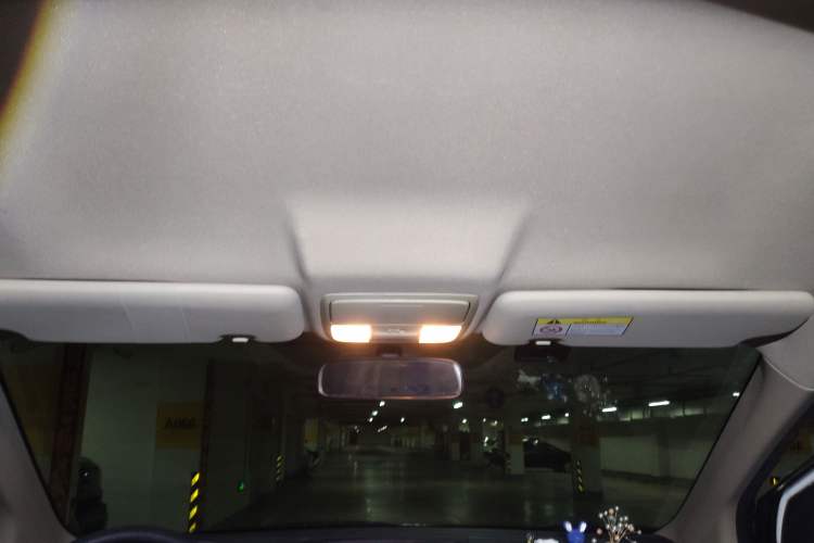 Used Honda CR-V 2016 2.0L Two-Wheel Drive Classic Edition