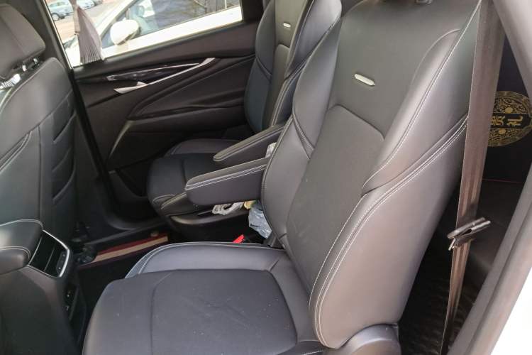 Used SAIC MAXUS G50 2020 1.5T Automatic Luxury Edition