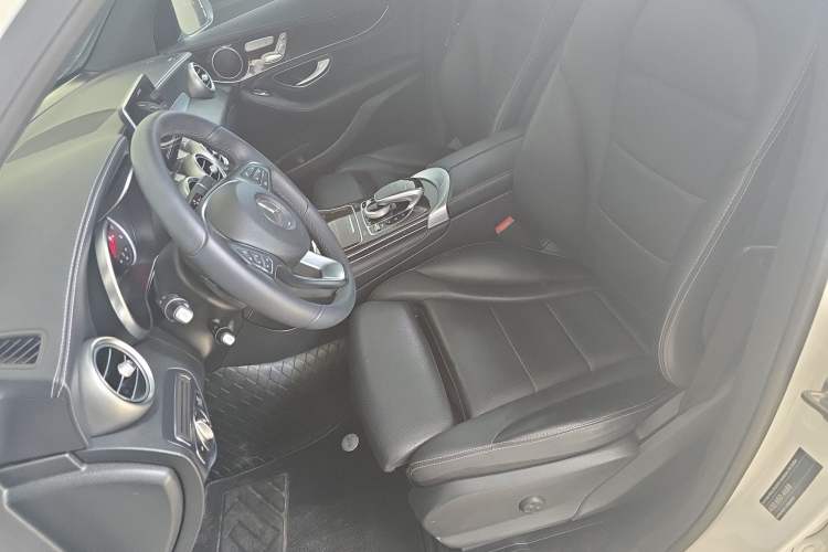 Used Mercedes-Benz GLC 2018 GLC 260 4MATIC Dynamic Edition