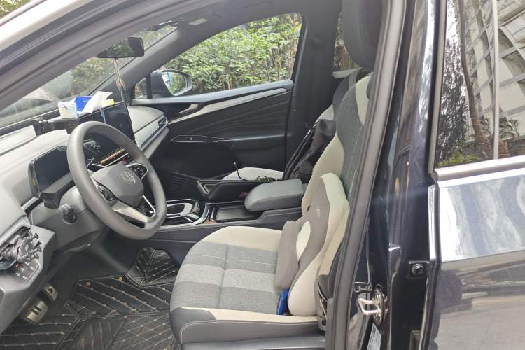 Used Volkswagen ID.4 CROZZ 2024 Pure Edition Limited Edition Left Front Seat