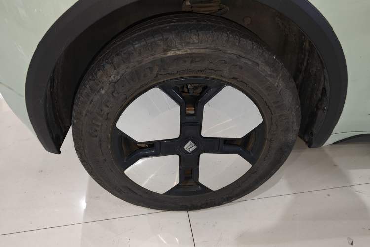 Used Baojun KiWi EV 2023 Smart Trend Edition Lithium Iron Phosphate