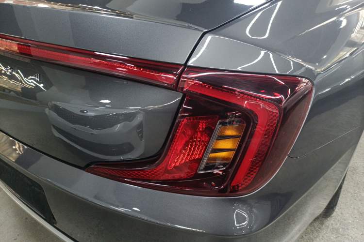 Used Hyundai Mistra 2021 1.8L CVT LUX Premium Edition