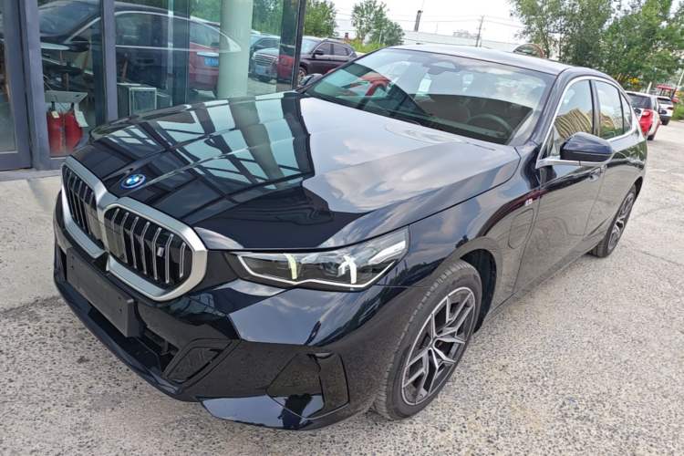 BMW i5 2025 eDrive 35L M Sport Package usado Guazi used car, China used car export, Used car for sale, Used cars, Cheapest cars for sale