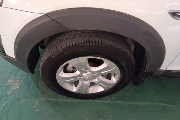 Used Chevrolet Captiva 2015 2.4L Two-Wheel Drive Urban Version 7 Seats
