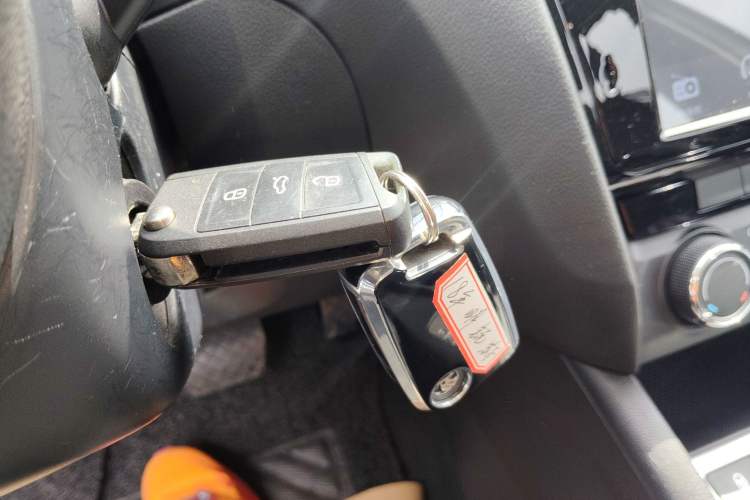 Used Skoda Octavia 2018 1.6L Automatic Luxury Edition