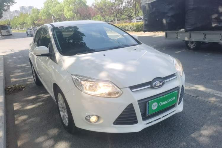 Used Ford Focus 2012 Hatchback 1.6L Manual Comfort Model
