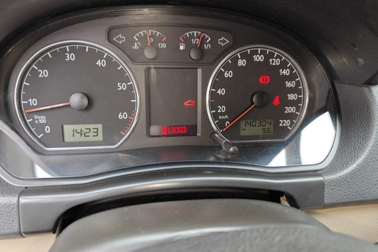 Used Volkswagen Polo 2009 Jingqu 1.4L Automatic Elegant Edition
