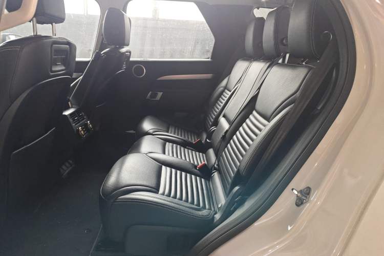 Used Land Rover Discovery 2021 360 PS R-Dynamic S Left Rear Seat