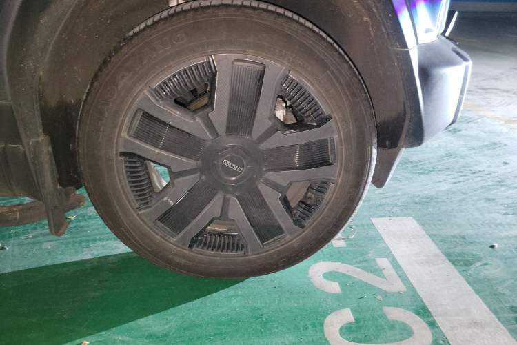 Used iCAR 03 2024 501km Four-wheel Drive Long-Range Advanced Version