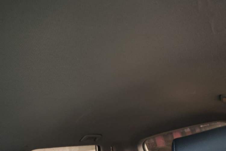 Used Wuling Asta 2022 2.0L DHT Electric Power Version Headliner