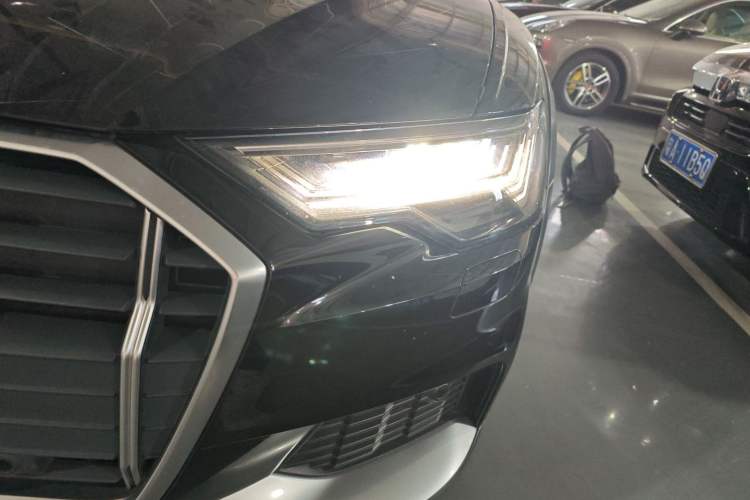 Used Audi A6 2020 allroad quattro Explorer 55 TFSI Prestige Off-Road Model