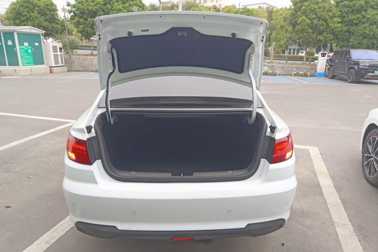 Used Geely Auto Emgrand New Energy 2022 EV Pro Ride-Hailing Version Lithium Iron Phosphate Trunk