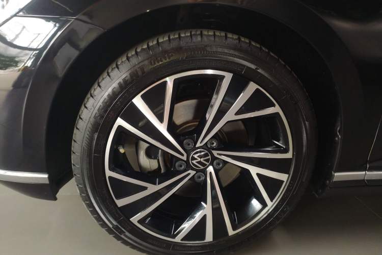 Used Volkswagen Magotan 2020 330TSI DSG Luxury Edition
