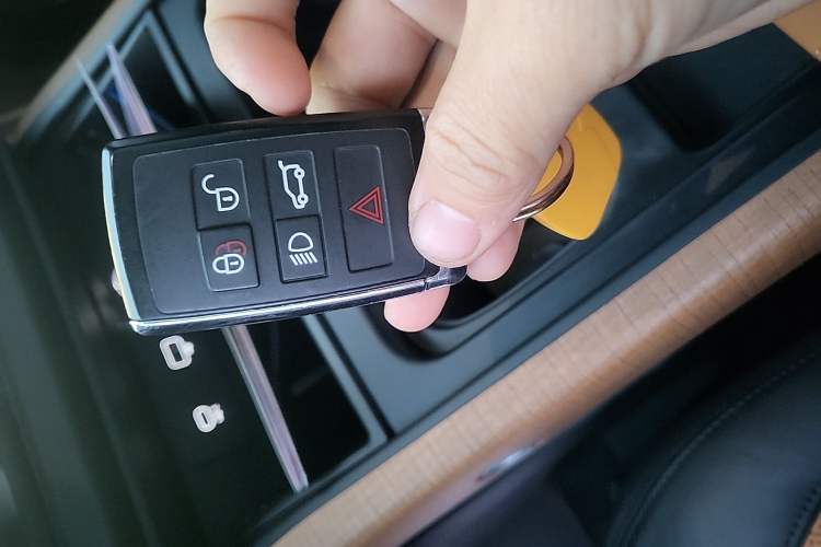 Used Land Rover Defender 2022 110 P400 X