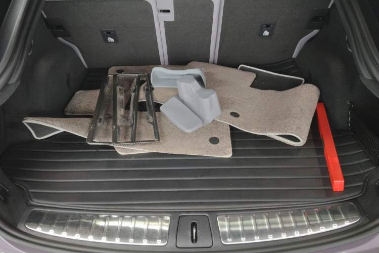 Used Nio EC6 2023 75 kWh Trunk