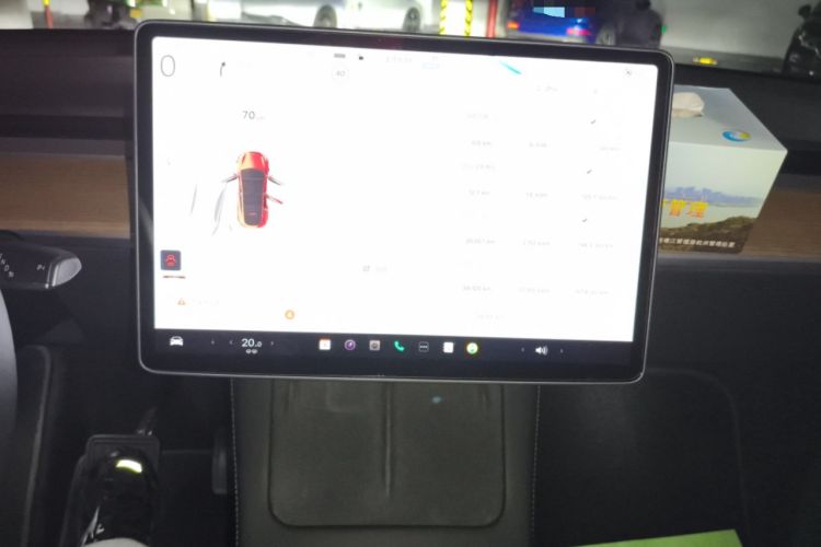 Used Tesla Model Y 2021 Standard Range Rear-Wheel Drive Version Audio And AC Panel