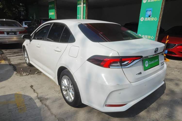 Used Toyota Corolla 2021 Dual-Motor 1.8L E-CVT Elite Edition