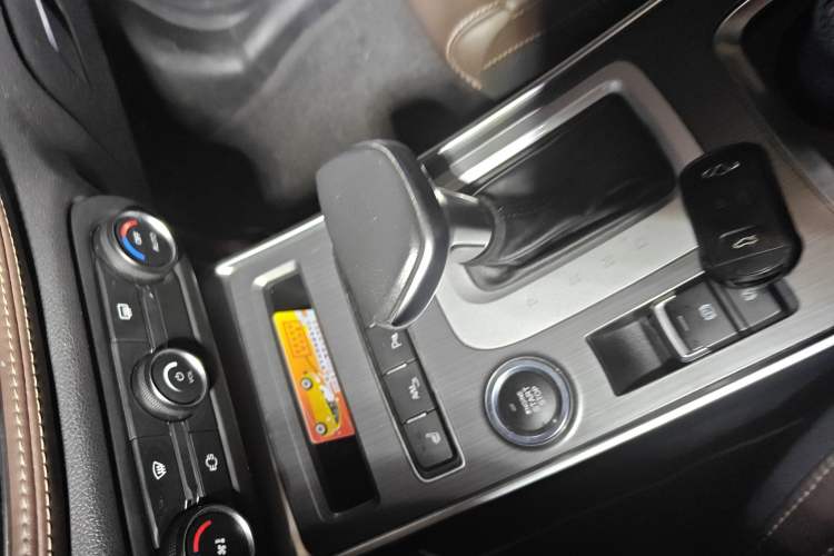 Used Chery Tiggo 7 2018 1.5T Automatic Luxury Edition China V Standard Gear Lever