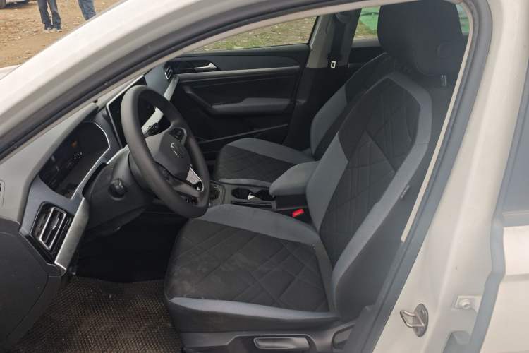 Used Volkswagen Lavida 2024 1.5L Automatic DeYi Edition Left Front Seat