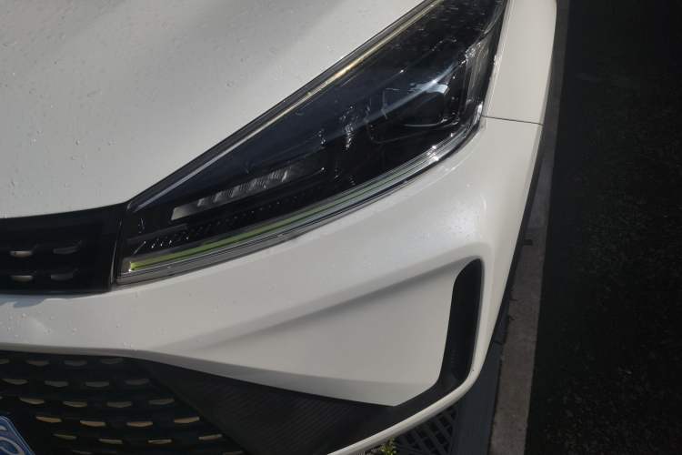 Used Cowin Xuanjie Pro 2021 1.5T CVT Jinghao Edition Left Front Headlight