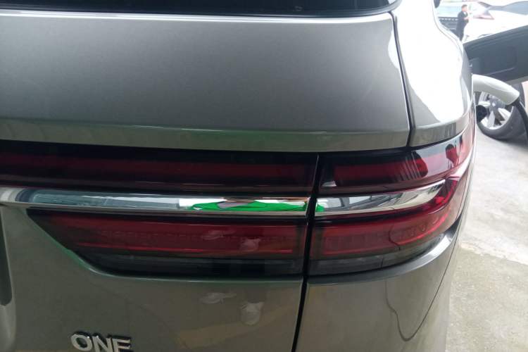 Used Li Auto ONE 2020 Extended-Range 6-Seater Version Right Rear Taillight