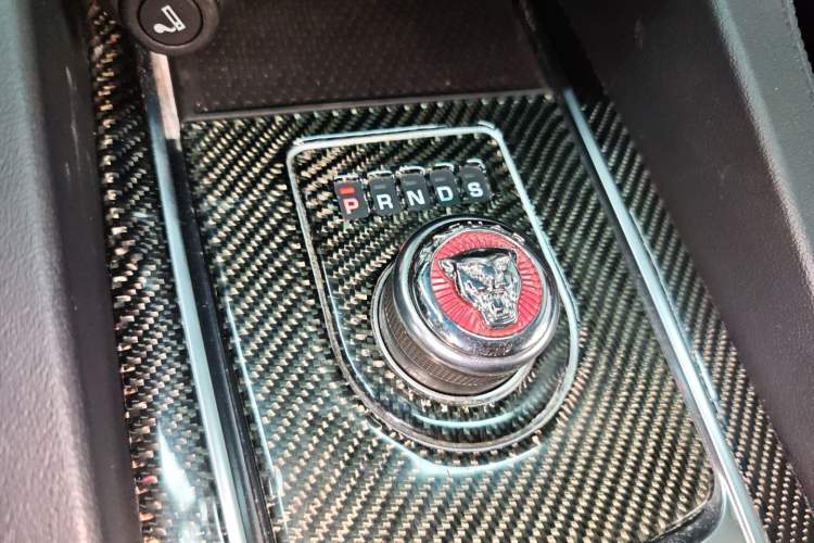 Used Jaguar F-PACE 2019 2.0T All-Wheel Drive R-Sport Sport Edition
