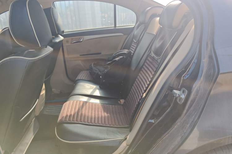 Used Roewe 350 2013 350S 1.5L Manual Xunchi Edition
