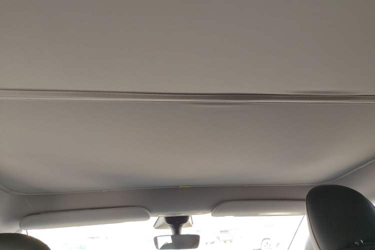 Used Tesla Model Y 2022 Long-Range All-Wheel-Drive Version