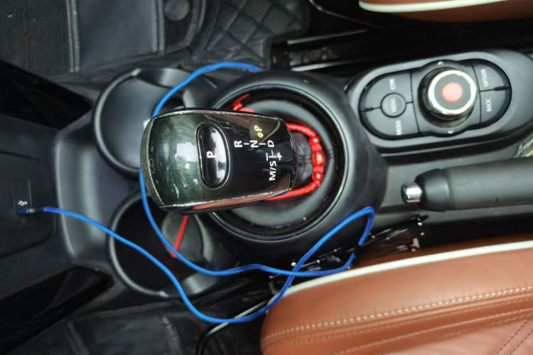 Used MINI MINI 2019 1.5T COOPER CABRIO Artist
