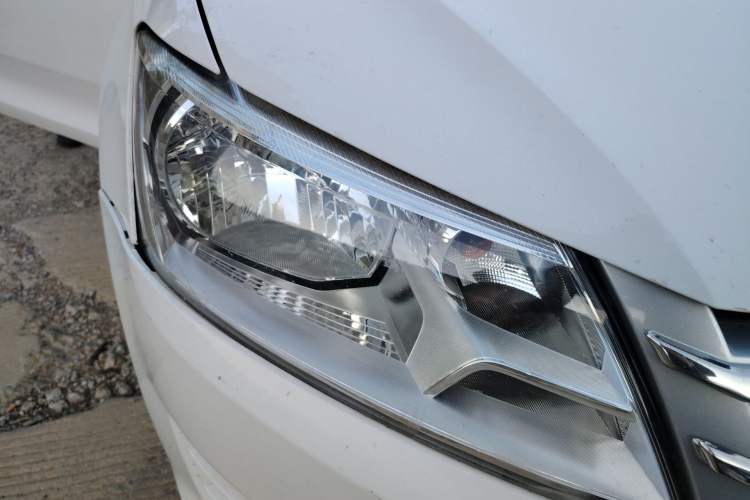 Used Volkswagen Santana 2015 1.4L Manual Fashion Edition
