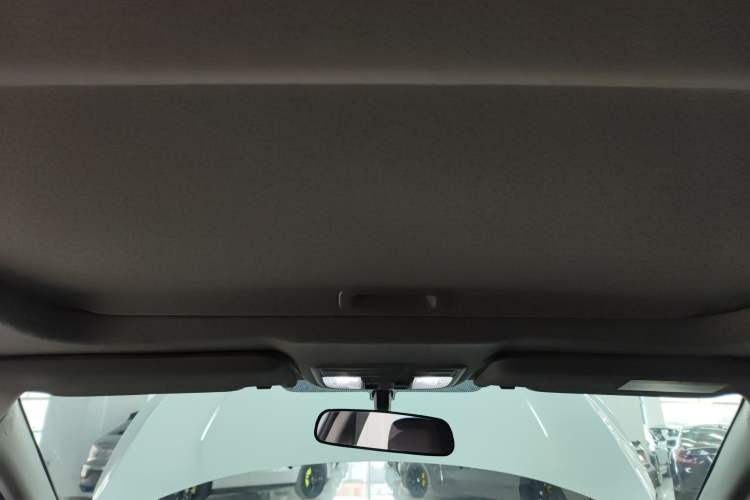 Used Honda Civic 2019 220TURBO CVT Dynamic Edition China VI Headliner