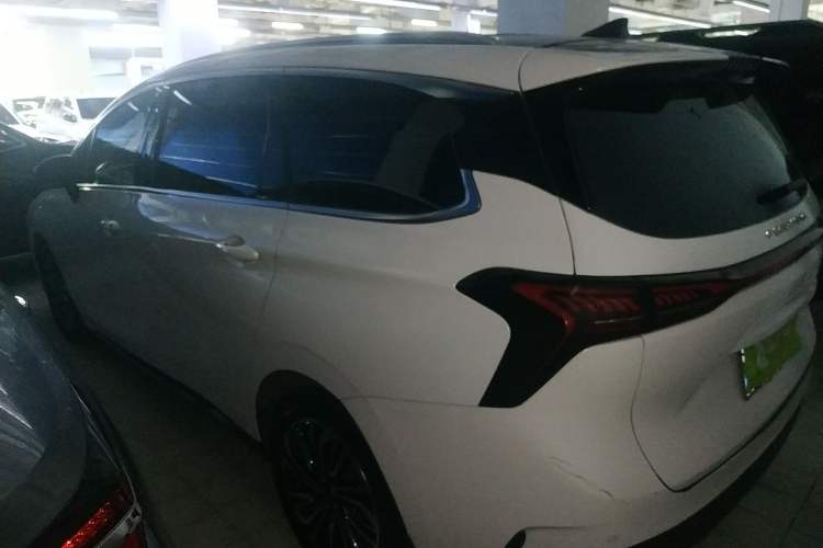 Used FORTHING Yacht 2022 1.5T DCT Chasing Wind Edition Rear Left 45 Deg