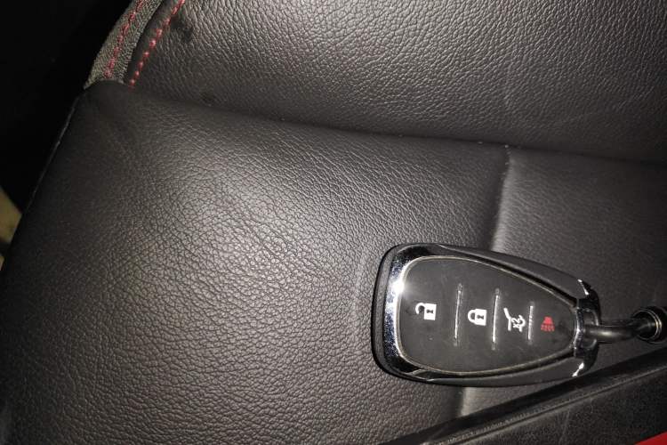 Used Chevrolet Equinox 2019 Redline 550T Automatic All-Wheel-Drive RS Model China VI Standard Interior 1