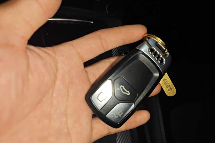 Used Audi Q5L 2018 45 TFSI Prestige Fashion Edition China VI Emission Standard
