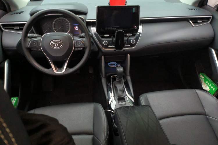 Used Toyota FRONTLANDER 2022 2.0L CVT Luxury Edition
