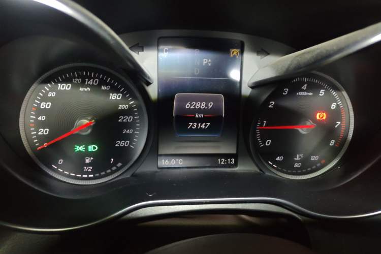 Used Mercedes-Benz GLC 2019 Facelift GLC 260 L 4MATIC Luxury Model Instrument Cluster