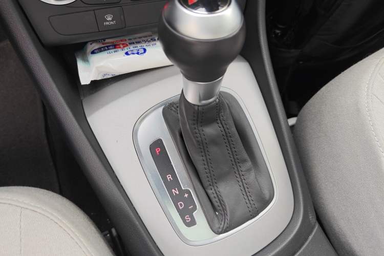 Used Audi Q3 2013 35 TFSI Ambition Edition Gear Lever