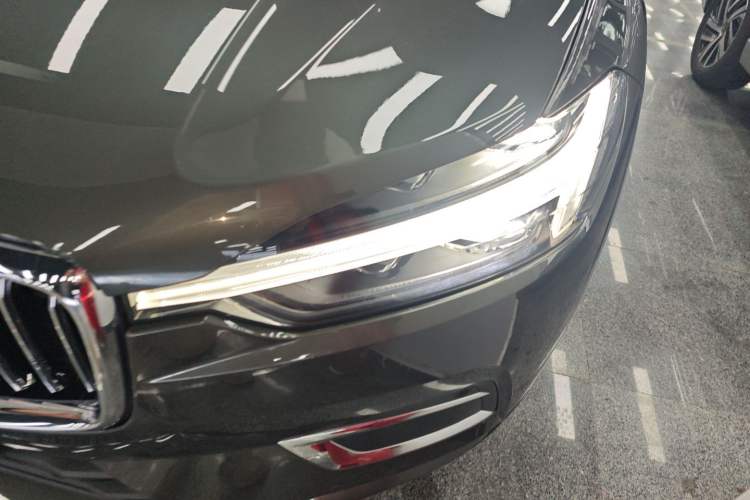 Used Volvo XC60 2021 T5 4x4 Smart Luxury Edition Left Front Headlight