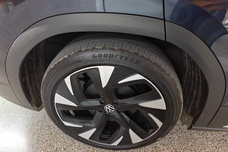 Used Volkswagen ID.6 CROZZ 2021 First Edition
