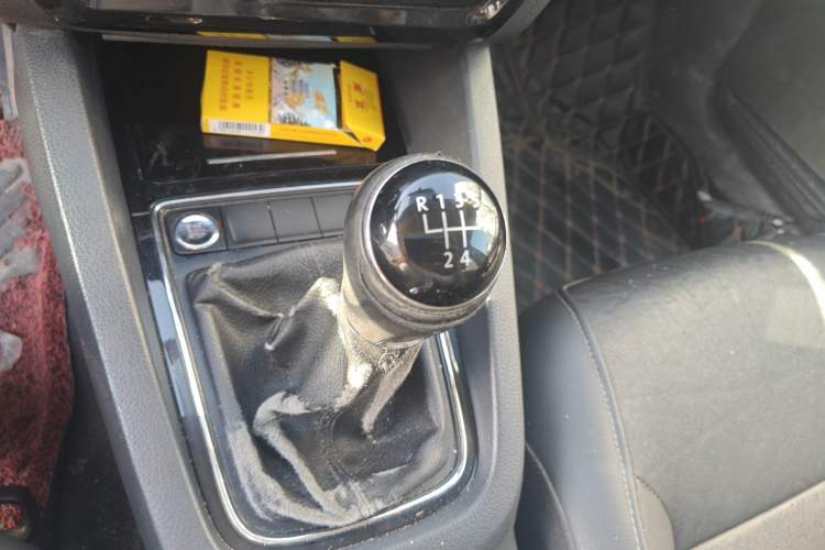 Used Volkswagen Sagitar 2017 1.6L Manual Comfort Model
