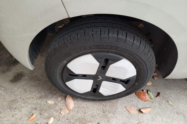 Used Wuling Hongguang MINIEV 2024 3rd Generation 215km Advanced Version