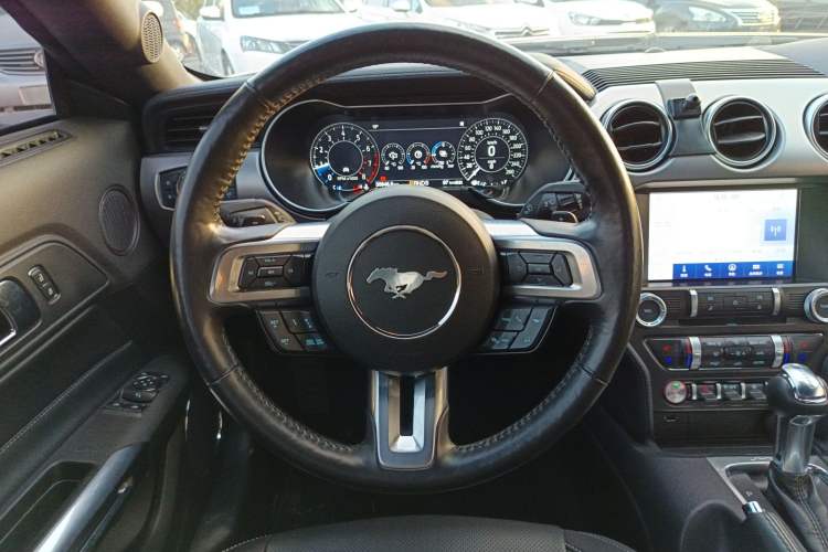 Used Ford Mustang 2021 2.3T EcoBoost
