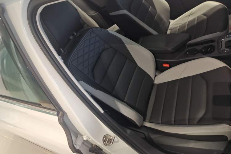 Used Volkswagen Bora 2024 300TSI DSG Prestige Edition